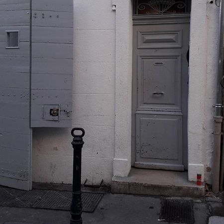 Studio, Aix Centre Historique آيكس أومبروفينس المظهر الخارجي الصورة