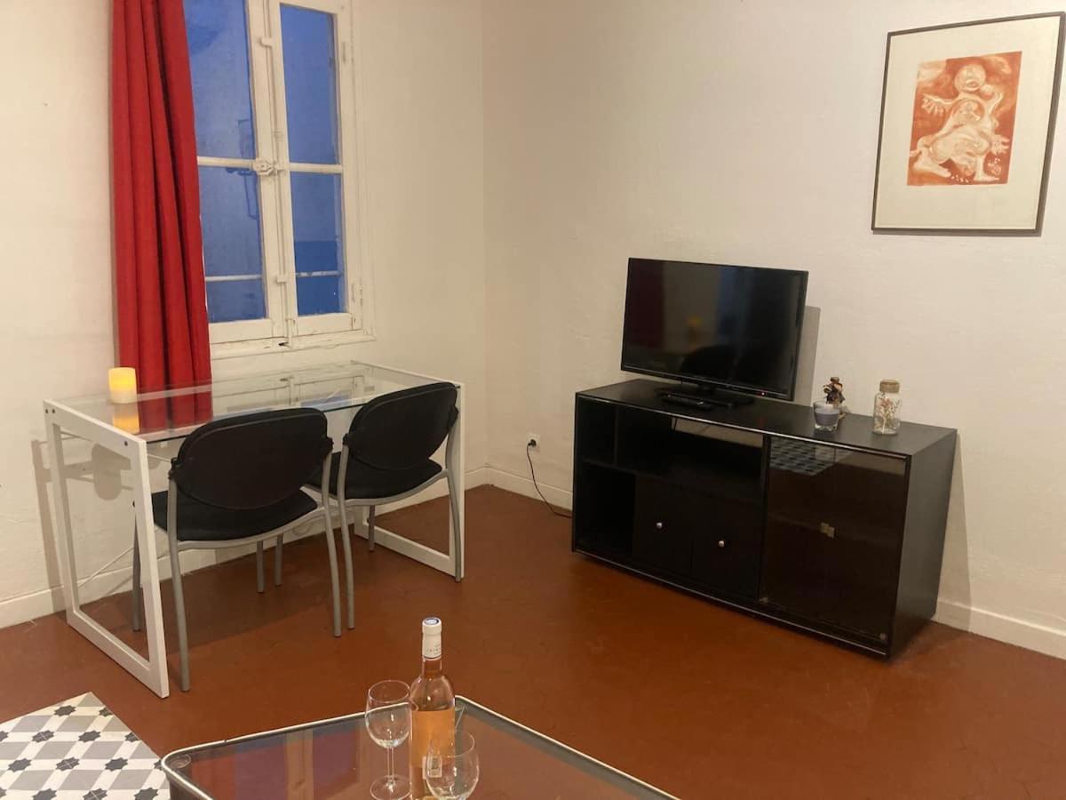 Studio, Aix Centre Historique آيكس أومبروفينس المظهر الخارجي الصورة